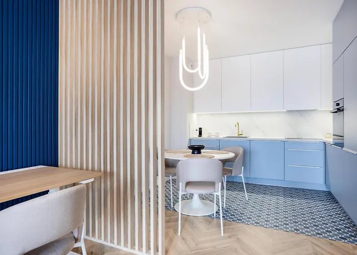 Blue Horizon Self Check-in, Free Garage Parking, Invoice Apartment Poznan