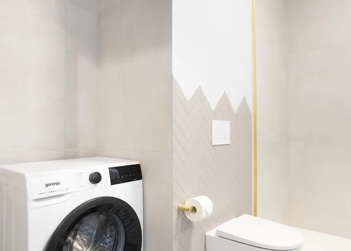 Apartment Blue Horizon Self Check-in, Free Garage Parking, Invoice Poznan