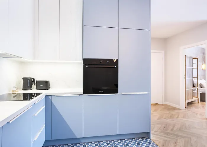 Blue Horizon Self Check-in, Free Garage Parking, Invoice Apartment