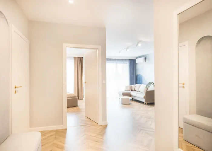 Apartment Blue Horizon Self Check-in, Free Garage Parking, Invoice Poznan